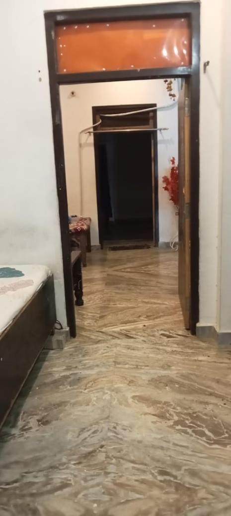 Vaibhav Sadan Dharmsala Hotel Ayodhya Buitenkant foto